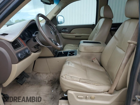 2007 GMC Yukon XL SLT z VIN 1GKFK163X7R327673, wystawiony jako Copart lot #52899415 z przebiegiem 147 180 mil mil oraz Szkoda całkowita • Salvage title. Historia ofert i sprzedaży dostępna na DreamBid. Obrazek 7.