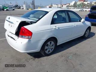 2009 Kia Spectra LX z VIN KNAFE222995623894, wystawiony jako IAAI lot #42385181 z przebiegiem 119 030 mil mil oraz . Historia ofert i sprzedaży dostępna na DreamBid. Obrazek 4.