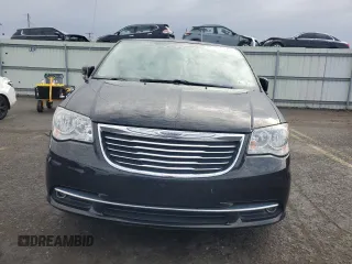 2016 Chrysler Town & Country Touring with VIN 2C4RC1BG9GR261058, listed as a Copart auction lot 52761265 with 70,288 mi miles and Salvage Title. Bid and sale history available at DreamBid. Image 5.