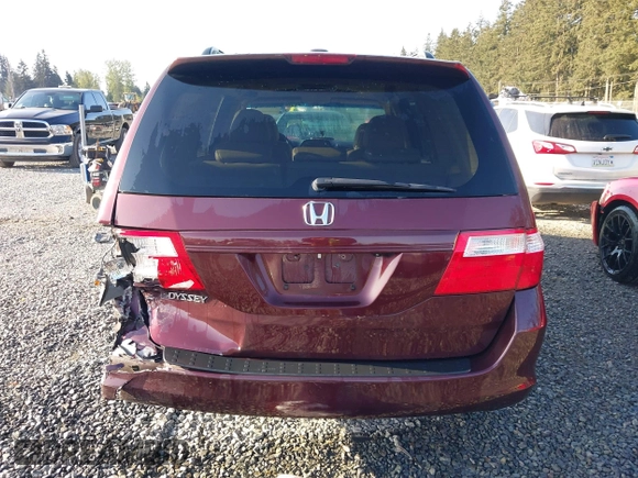 2007 Honda Odyssey EX-L z VIN 5FNRL38737B428660, wystawiony jako IAAI lot #42087846 z przebiegiem 176 479 mil mil oraz . Historia ofert i sprzedaży dostępna na DreamBid. Obrazek 16.