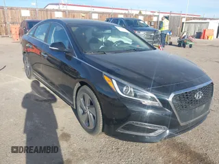 2017 Hyundai Sonata Limited with VIN KMHE34L13HA044732, listed as a IAAI auction lot 41068404 with 97,148 mi miles and . Bid and sale history available at DreamBid. Image 1.