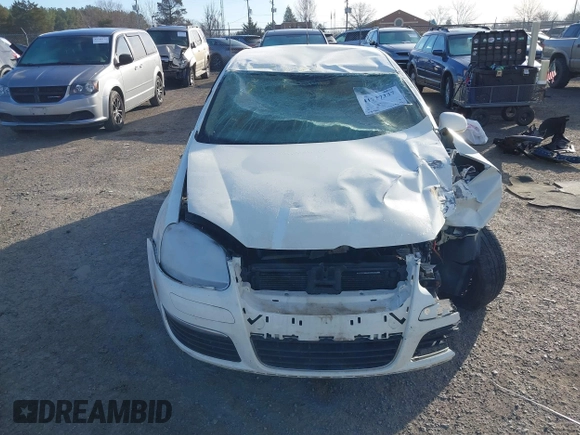 2008 Volkswagen Jetta Sedan S with VIN 3VWJM71K58M152539, listed as a IAAI auction lot 41727237 with 222,800 mi miles. Bid and sale history available at carsss.com. Image 12.