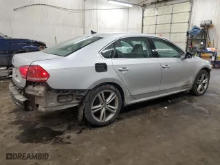 2013 Volkswagen Passat SEL Premium with VIN 1VWCM7A34DC081699, listed as a Copart auction lot 46140225 with 157,853 mi miles and Salvage Title. Bid and sale history available at carsss.com. Image 3.