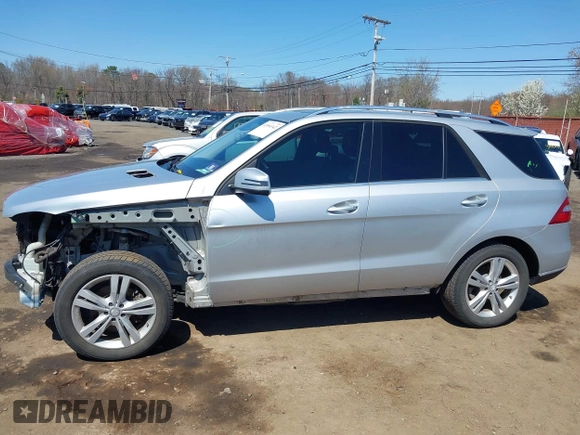 2014 Mercedes-Benz M 350 with VIN 4JGDA2EB9EA320466, listed as a IAAI auction lot 41994342 with 102,791 mi miles and . Bid and sale history available at DreamBid. Image 14.