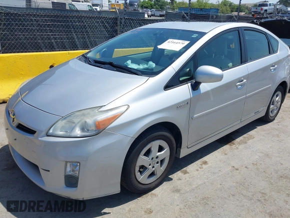 2011 Toyota Prius I with VIN JTDKN3DU8B0266944, listed as a IAAI auction lot 42164570 with 227,422 mi miles. Bid and sale history available at carsss.com. Image 17.