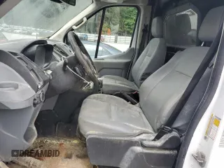 2017 Ford Transit z VIN 1FTYR2CM1HKB02605, wystawiony jako Copart lot #59355545 z przebiegiem Nie podano mil oraz Szkoda całkowita • Salvage title. Historia ofert i sprzedaży dostępna na DreamBid. Obrazek 7.