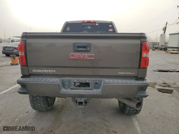 2015 GMC Sierra 2500HD available WiFi Denali with VIN 1GT120E86FF625876, listed as a Copart auction lot 45034795 with 134,185 mi miles and Salvage Title. Bid and sale history available at carsss.com. Image 6.