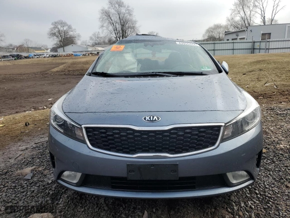 2018 Kia Forte LX with VIN 3KPFL4A71JE197726, listed as a Copart auction lot 43955444 with 37,368 mi miles and Salvage Title. Bid and sale history available at carsss.com. Image 5.