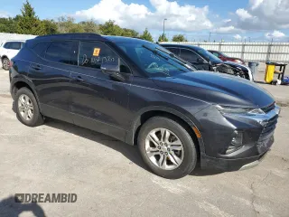 2021 Chevrolet Blazer LT z VIN 3GNKBCRS1MS529486, wystawiony jako Copart lot #55238345 z przebiegiem Nie podano mil oraz Nie do naprawy • Non repairable. Historia ofert i sprzedaży dostępna na DreamBid. Obrazek 4.