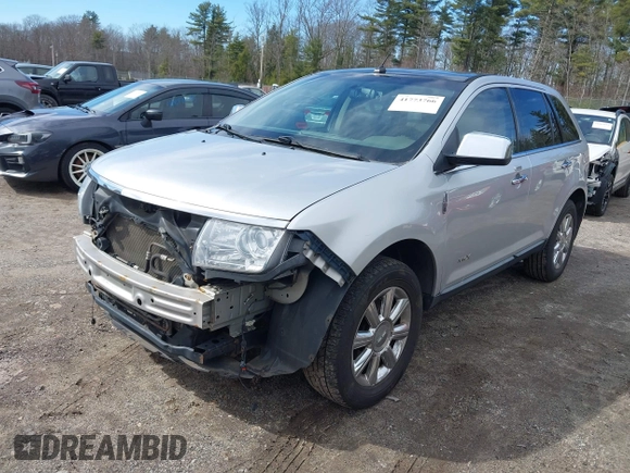 2009 Lincoln MKX with VIN 2LMDU88C59BJ00965, listed as a IAAI auction lot 41773766 with 228,588 mi miles. Bid and sale history available at carsss.com. Image 2.