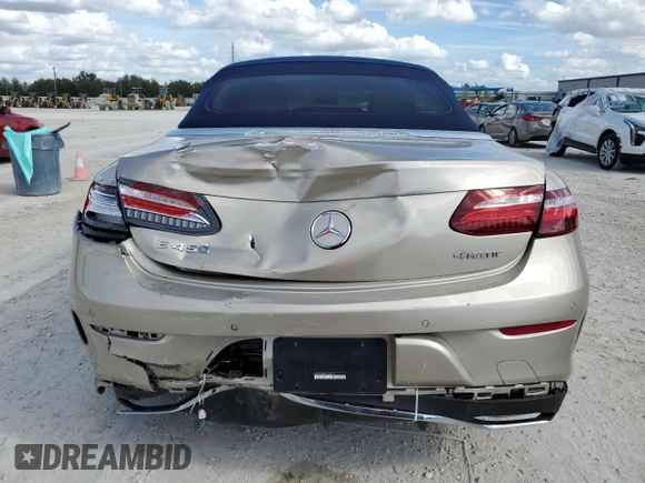 2019 Mercedes-Benz E-Class E 450 with VIN WDD1K6JB3KF114727, listed as a Copart auction lot 77370233 with 25,699 mi miles. Bid and sale history available at carsss.com. Image 6.