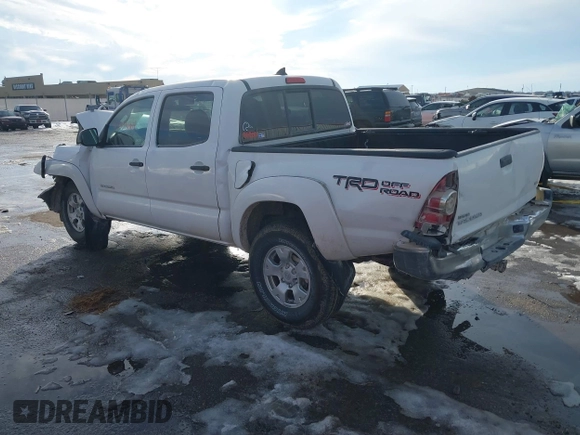 2014 Toyota Tacoma with VIN 3TMLU4ENXEM134872, listed as a IAAI auction lot 41303669 with 167,548 mi miles. Bid and sale history available at carsss.com. Image 3.