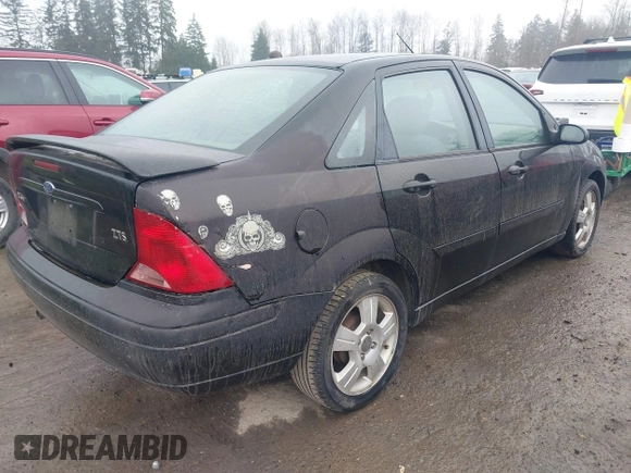 2004 Ford Focus ZTS with VIN 1FAFP38Z34W195353, listed as a IAAI auction lot 41692450 with 47,679 mi miles and . Bid and sale history available at carsss.com. Image 4.