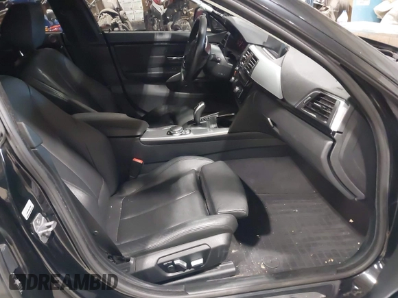 2019 BMW 4 Series 440i xDrive with VIN WBA4J7C57KBM75468, listed as a IAAI auction lot 42205190 with 65,575 mi miles and . Bid and sale history available at DreamBid. Image 5.
