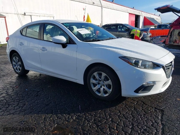 2014 Mazda Mazda3 i Sport with VIN JM1BM1U71E1119851, listed as a IAAI auction lot 41802181 with 1 mi miles. Bid and sale history available at carsss.com. Image 1.