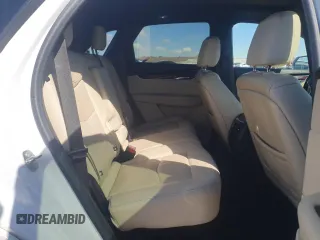 2019 Cadillac XT5 Premium Luxury AWD z VIN 1GYKNFRS5KZ252885, wystawiony jako Copart lot #49729865 z przebiegiem 54 593 mil mil oraz Szkoda całkowita • Salvage title. Historia ofert i sprzedaży dostępna na DreamBid. Obrazek 10.