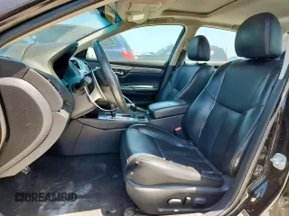 2017 Nissan Altima SL with VIN 1N4BL3AP4HC183206, listed as a Copart auction lot 61099785 with 123,522 mi miles and Clean title. Bid and sale history available at DreamBid. Image 7.