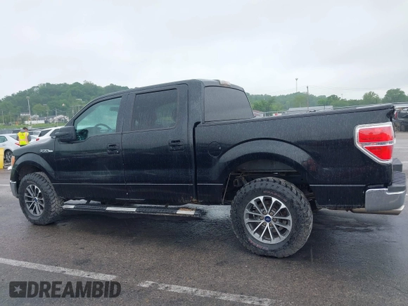 2014 Ford F-150 XL with VIN 1FTFW1EF3EKF83235, listed as a IAAI auction lot 42220986 with 114,384 mi miles and . Bid and sale history available at DreamBid. Image 14.