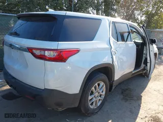 2021 Chevrolet Traverse LS with VIN 1GNERFKW5MJ190403, listed as a IAAI auction lot 41152841 with 63,138 mi miles. Bid and sale history available at carsss.com. Image 4.