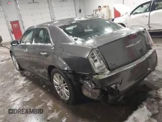 2014 Chrysler 300 C with VIN 2C3CCAKG8EH345577, listed as a IAAI auction lot 41719373 with 152,081 mi miles and . Bid and sale history available at carsss.com. Image 3.