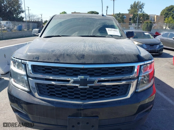 2018 Chevrolet Suburban LT with VIN 1GNSCHKCXJR262926, listed as a IAAI auction lot 41675862 with 181,117 mi miles. Bid and sale history available at carsss.com. Image 12.