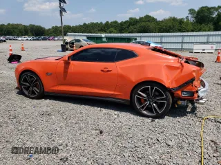 2018 Chevrolet Camaro 2SS with VIN 1G1FH1R74J0186502, listed as a Copart auction lot 57320653 with 9,480 mi miles. Bid and sale history available at carsss.com. Image 2.