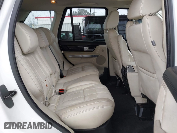 2011 Land Rover Range Rover Sport HSE Lux with VIN SALSK2D43BA702850, listed as a IAAI auction lot 42116624 with 99,733 mi miles and . Bid and sale history available at DreamBid. Image 8.
