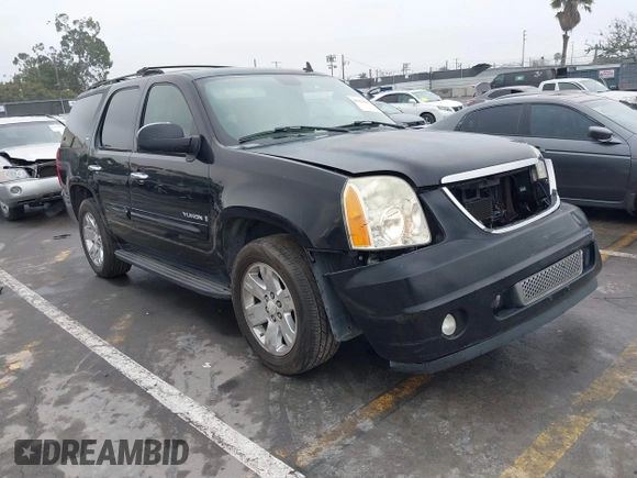 2007 GMC Yukon SLT with VIN 1GKFC13J77R186481, listed as a IAAI auction lot 41923608 with 1 mi miles. Bid and sale history available at carsss.com. Image 1.