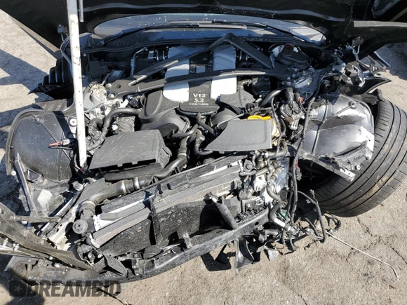 2020 Aston Martin DBS Superleggera z VIN SCFRMHAV7LGR02212, wystawiony jako Copart lot #74386264 z przebiegiem Nie podano mil oraz Szkody całkowita. Historia ofert i sprzedaży dostępna na DreamBid. Obrazek 12.