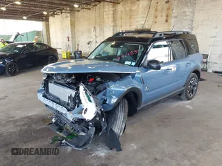 2024 Ford Bronco Sport Outer Banks z VIN 3FMCR9C61RRF73716, wystawiony jako IAAI lot #41914834 z przebiegiem 1 295 mil mil oraz . Historia ofert i sprzedaży dostępna na DreamBid. Obrazek 18.