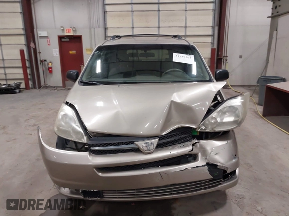 2005 Toyota Sienna CE with VIN 5TDZA23C85S239029, listed as a IAAI auction lot 41189567 with 120,055 mi miles. Bid and sale history available at carsss.com. Image 12.