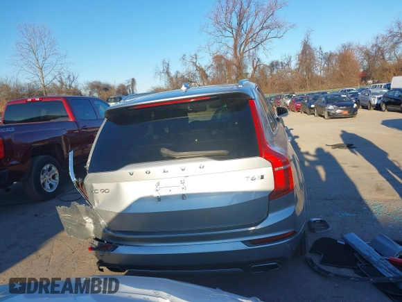 2019 Volvo XC90 R-Design with VIN YV4A22PM0K1490498, listed as a IAAI auction lot 41223135 with 50,682 mi miles. Bid and sale history available at carsss.com. Image 17.