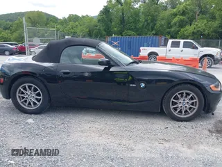 2003 BMW Z4 2.5i with VIN 4USBT33473LS40174, listed as a IAAI auction lot 42637259 with 88,136 mi miles and . Bid and sale history available at DreamBid. Image 13.