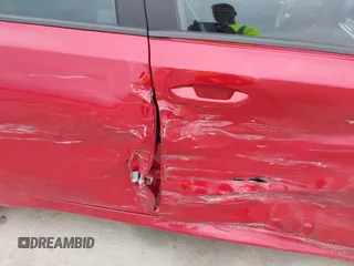 2021 Kia Forte LXS z VIN 3KPF24AD6ME361887, wystawiony jako IAAI lot #42202222 z przebiegiem 101 142 mil mil oraz . Historia ofert i sprzedaży dostępna na DreamBid. Obrazek 6.