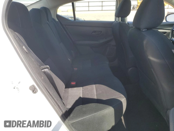 2024 Nissan Sentra SV z VIN 3N1AB8CV1RY223366, wystawiony jako Copart lot #55123645 z przebiegiem 14 736 mil mil oraz Szkoda całkowita • Salvage title. Historia ofert i sprzedaży dostępna na DreamBid. Obrazek 10.