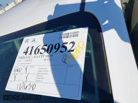 2018 Toyota Sienna SE with VIN 5TDXZ3DC9JS958563, listed as a IAAI auction lot 41650952 with 127,636 mi miles and . Bid and sale history available at DreamBid. Image 17.