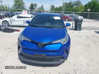 2019 Toyota C-HR XLE with VIN JTNKHMBX7K1015798, listed as a IAAI auction lot 39530918 with 77,958 mi miles. Bid and sale history available at carsss.com. Image 13.
