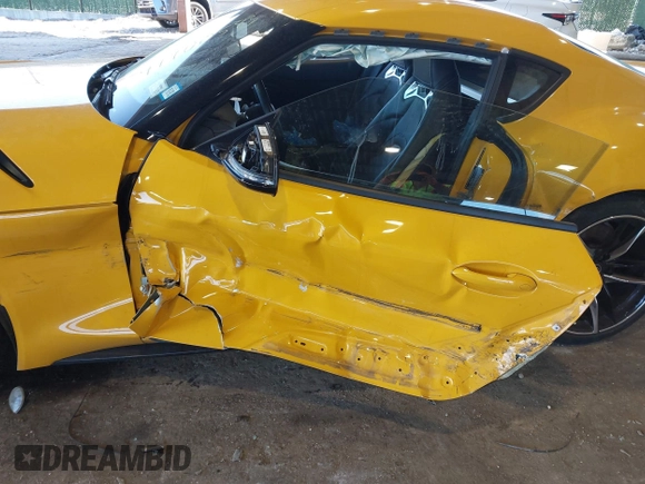 2021 Toyota Supra 3.0 with VIN WZ1DB0C03MW042951, listed as a IAAI auction lot 41900583 with 16,695 mi miles and . Bid and sale history available at DreamBid. Image 6.