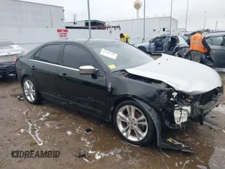 2012 Lincoln MKZ with VIN 3LNHL2GC6CR802963, listed as a IAAI auction lot 41421952 with 203,431 mi miles. Bid and sale history available at carsss.com. Image 1.