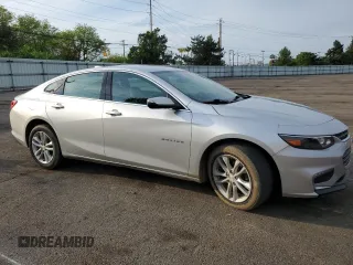 2018 Chevrolet Malibu LT z VIN 1G1ZD5ST9JF148901, wystawiony jako Copart lot #55368405 z przebiegiem 104 643 mil mil oraz Szkoda całkowita • Salvage title. Historia ofert i sprzedaży dostępna na DreamBid. Obrazek 4.