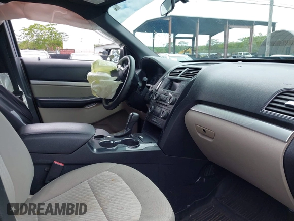 2018 Ford Explorer z VIN 1FM5K7BH6JGC36877, wystawiony jako IAAI lot #42195431 z przebiegiem 70 372 mil mil oraz . Historia ofert i sprzedaży dostępna na DreamBid. Obrazek 5.