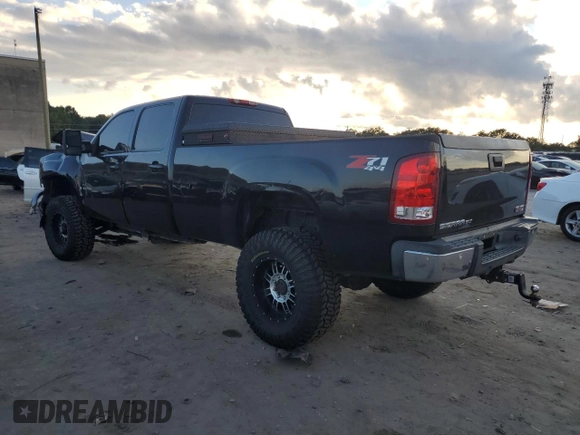 2008 GMC Sierra 3500HD SRW SLT z VIN 1GTHK33618F176644, wystawiony jako Copart lot #73640434 z przebiegiem 248 244 mil mil oraz Szkody całkowita. Historia ofert i sprzedaży dostępna na DreamBid. Obrazek 2.
