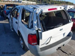 2002 Ford Explorer XLS with VIN 1FMZU72E42UC41998, listed as a IAAI auction lot 41206022 with 115,284 mi miles. Bid and sale history available at carsss.com. Image 6.