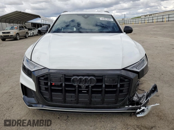 2023 Audi SQ8 Premium Plus z VIN WA1AWBF12PD004868, wystawiony jako Copart lot #47073593 z przebiegiem 4272 mil mil oraz . Historia ofert i sprzedaży dostępna na DreamBid. Obrazek 5.