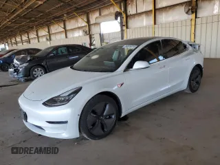 2019 Tesla Model 3 Mid Range with VIN 5YJ3E1EA0KF435613, listed as a Copart auction lot 86916314 with 25,663 mi miles and Salvage Title. Bid and sale history available at carsss.com. Image 1.