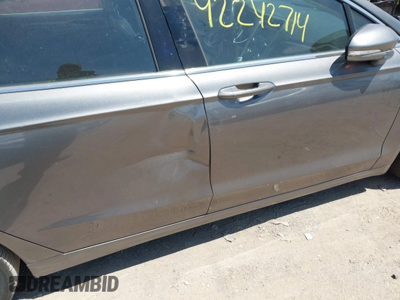 2014 Ford Fusion SE with VIN 3FA6P0HD7ER328428, listed as a IAAI auction lot 42242714 with 74,199 mi miles and . Bid and sale history available at DreamBid. Image 12.