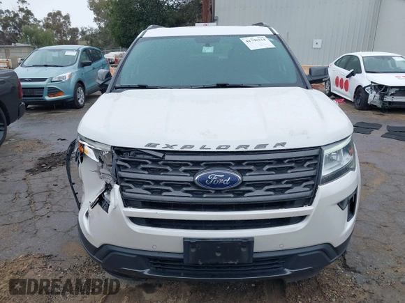 2018 Ford Explorer XLT z VIN 1FM5K7D89JGB09201, wystawiony jako IAAI lot #41796114 z przebiegiem 61 808 mil mil oraz . Historia ofert i sprzedaży dostępna na DreamBid. Obrazek 12.