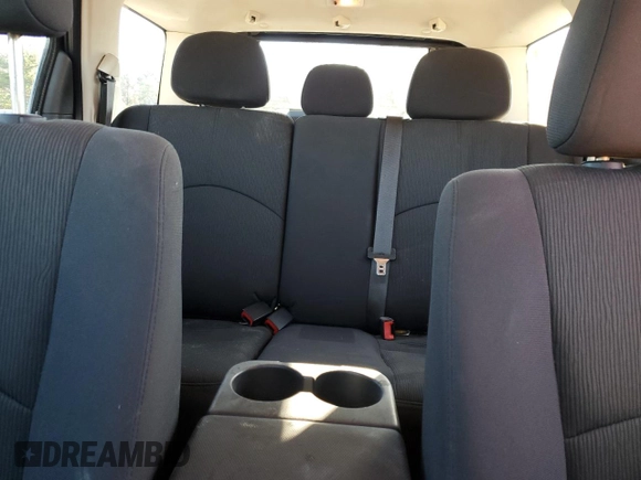 2011 Mazda Tribute Touring with VIN 4F2CY0C73BKM02889, listed as a Copart auction lot 68182214 with 139,491 mi miles and Clean Title. Bid and sale history available at carsss.com. Image 10.