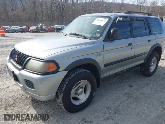 2000 Mitsubishi Montero LS z VIN JA4LS31H9YP005577, wystawiony jako IAAI lot #41590624 z przebiegiem 149 625 mil mil oraz . Historia ofert i sprzedaży dostępna na DreamBid. Obrazek 18.