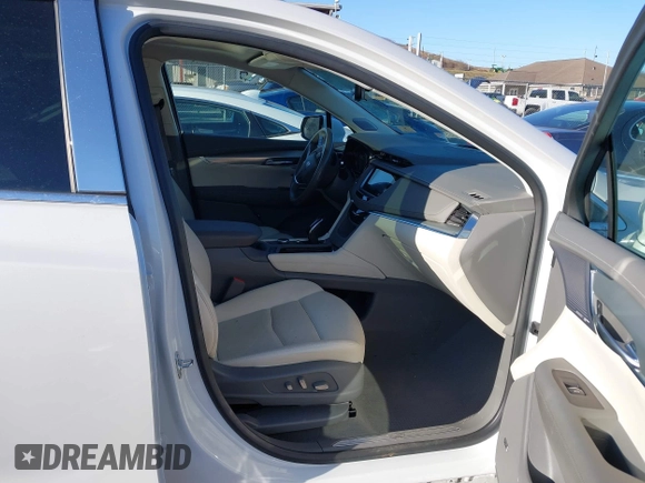 2021 Cadillac XT5 AWD Premium Luxury with VIN 1GYKNDRS9MZ149394, listed as a IAAI auction lot 41465952 with 32,292 mi miles. Bid and sale history available at carsss.com. Image 5.